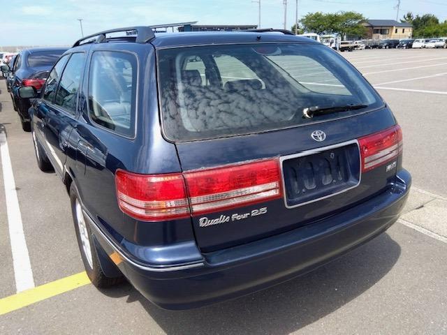 1999 Toyota Mark2qualis – thumbnail 2