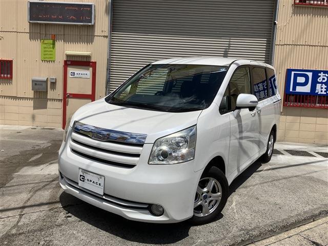 2010 Toyota Noah
