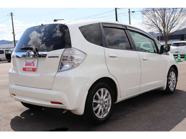 2010 Honda Fit Hybrid – thumbnail 3