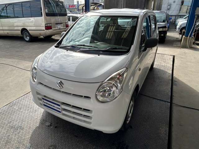 2010 Suzuki Alto – thumbnail 2