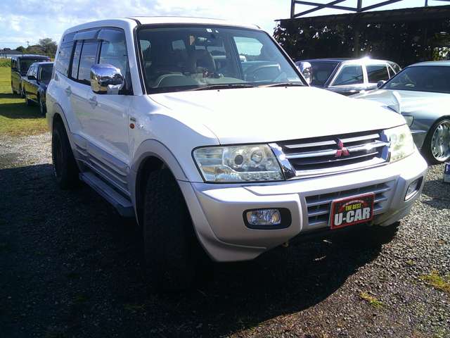 1999 Mitsubishi Pajero – thumbnail 3