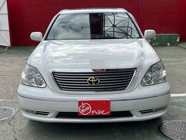 2003 Toyota Celsior – thumbnail 2