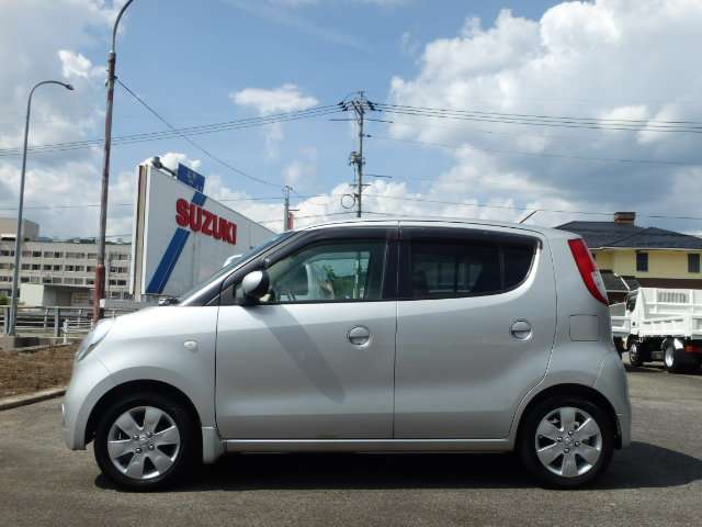 2009 Nissan Moco – thumbnail 4
