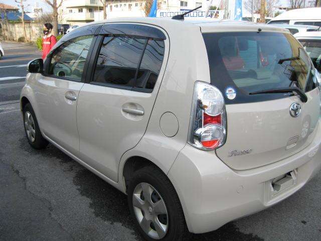 2010 Toyota Passo – thumbnail 3