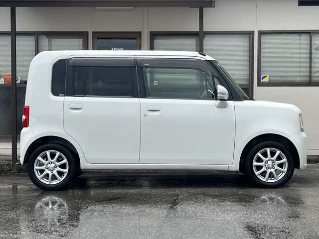 2010 Daihatsu Move Conte – thumbnail 4
