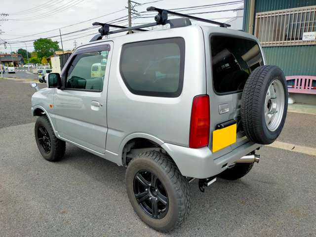 2009 Mazda AZ-Offroad – thumbnail 2