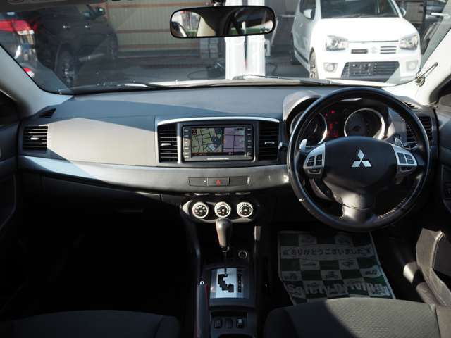 2007 Mitsubishi Galant Fortis – thumbnail 2