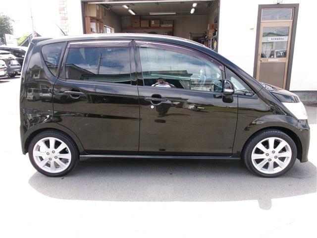 2010 Daihatsu Move – thumbnail 4