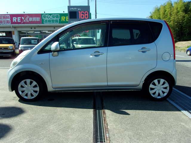 2010 Daihatsu Move – thumbnail 2