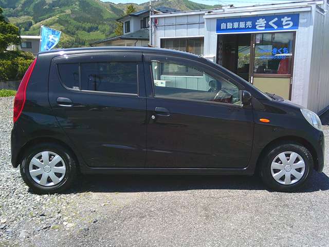 2010 Daihatsu Mira – thumbnail 4