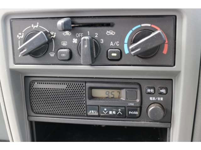 2008 Mitsubishi Minica – thumbnail 4