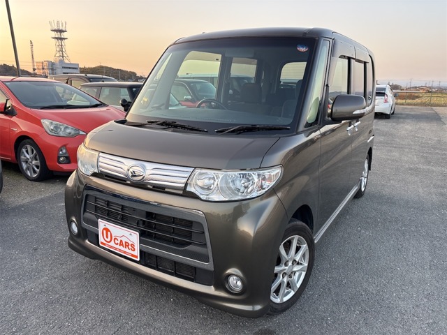 2010 Daihatsu Tanto