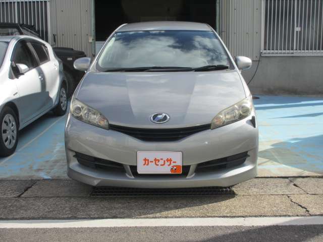 2010 Toyota Wish – thumbnail 2