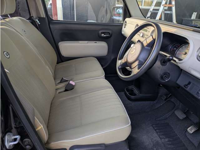 2010 Daihatsu Mira Cocoa – thumbnail 4