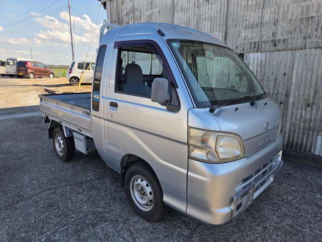 2010 Daihatsu Hijet Truck – thumbnail 2