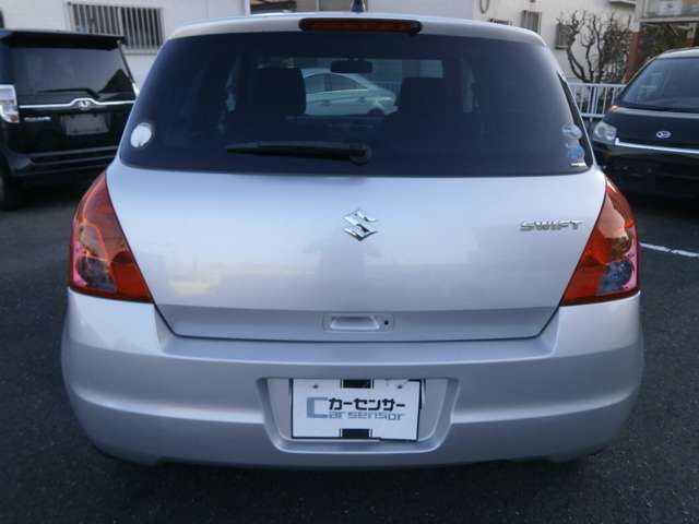 2009 Suzuki Swift – thumbnail 3