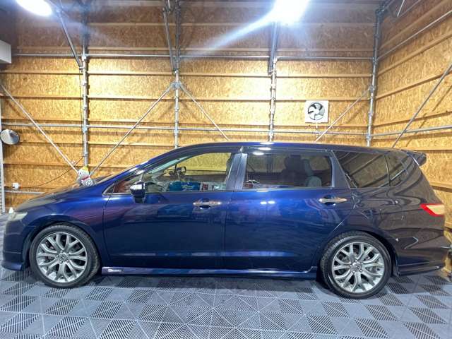 2010 Honda Odyssey – thumbnail 3