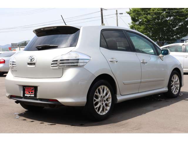 2007 Toyota Blade – thumbnail 3