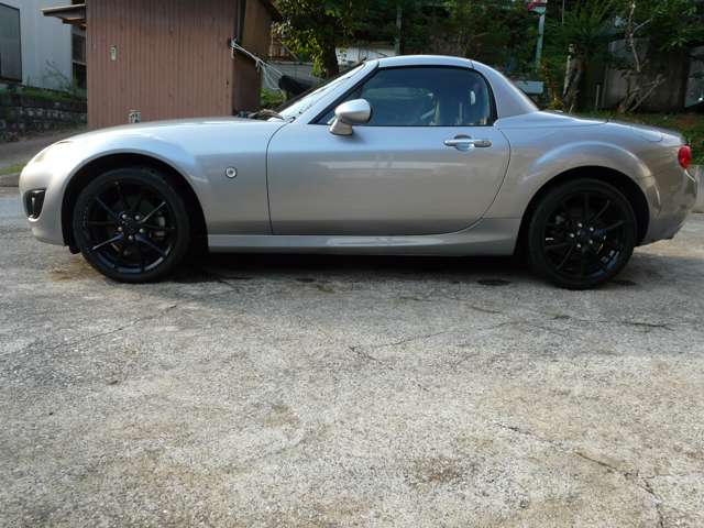2010 Mazda Roadster – thumbnail 3
