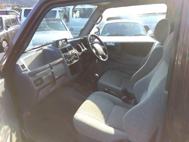 1996 Mitsubishi Pajero Junior – thumbnail 3