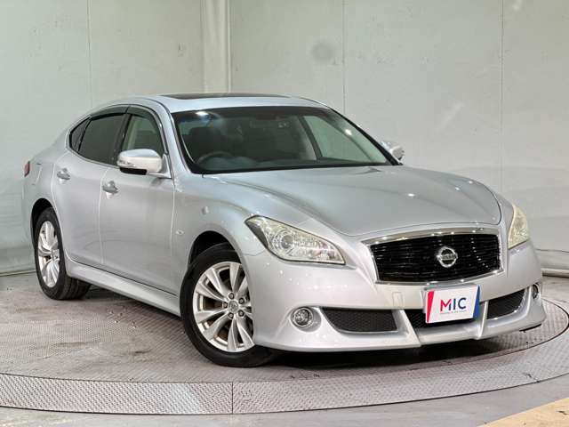2009 Nissan Fuga – thumbnail 3