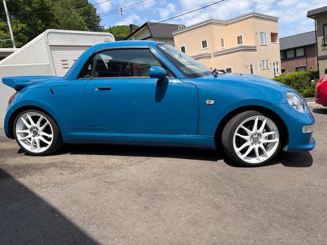 2004 Daihatsu Copen – thumbnail 2