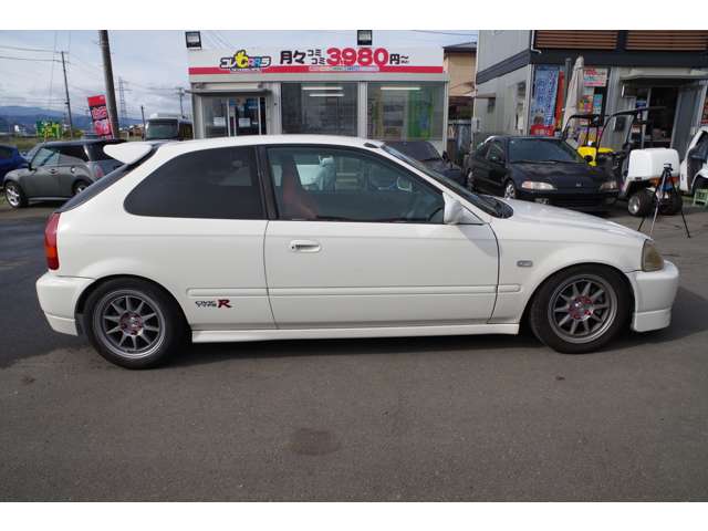 1997 Honda Civic Type R – thumbnail 4