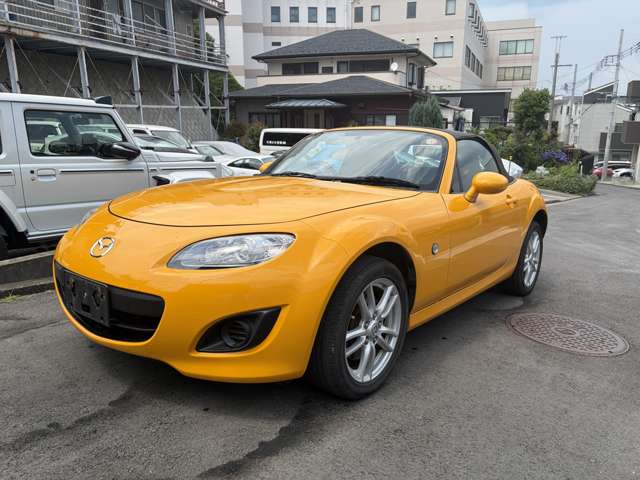 2009 Mazda Roadster – thumbnail 3