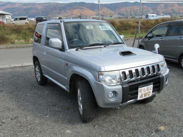 2008 Mitsubishi Pajero Mini – thumbnail 3