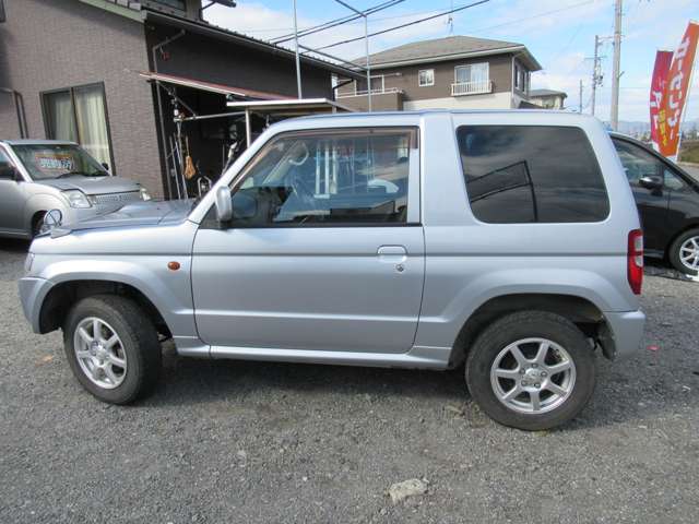 2008 Mitsubishi Pajero Mini – thumbnail 4