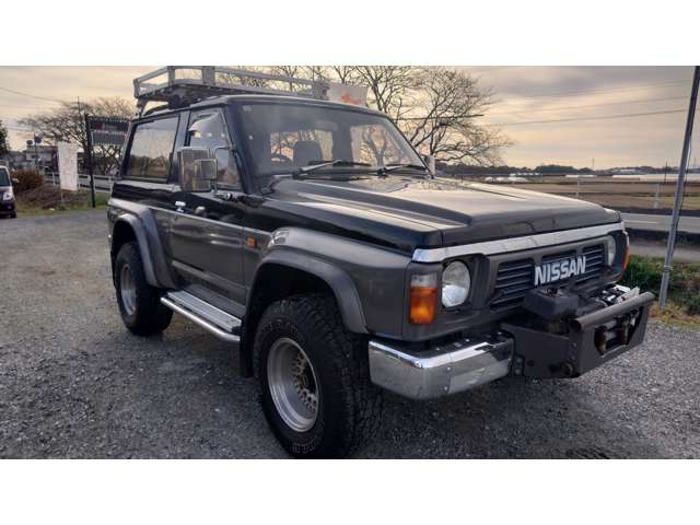 1989 Nissan Safari – thumbnail 3