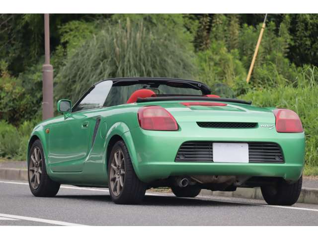 1999 Toyota MR-S – thumbnail 2