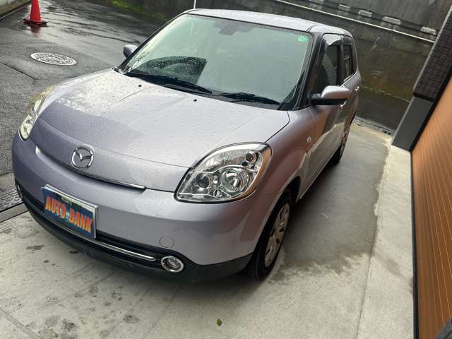 2010 Mazda Verisa – thumbnail 3