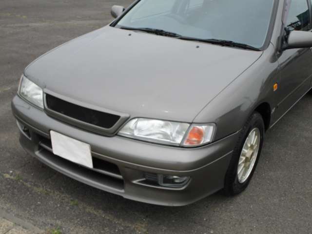 1996 Nissan Primera – thumbnail 4