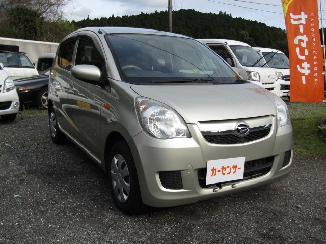 2009 Daihatsu Mira