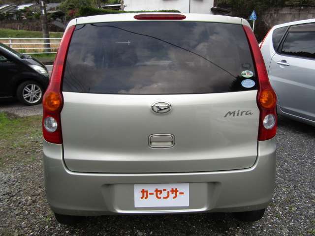 2009 Daihatsu Mira – thumbnail 4