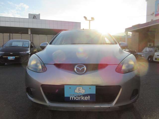 2010 Mazda Demio – thumbnail 4