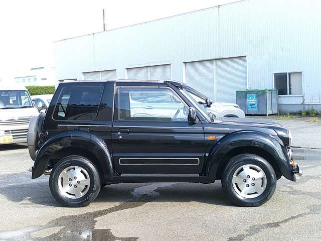 1998 Mitsubishi Pajero Junior – thumbnail 4
