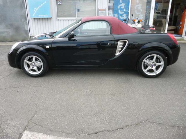 2007 Toyota MR-S – thumbnail 4
