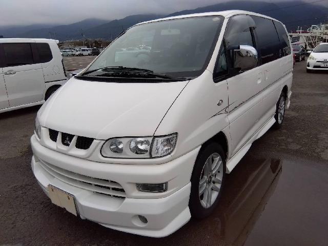 1998 Mitsubishi Delica Space Gear