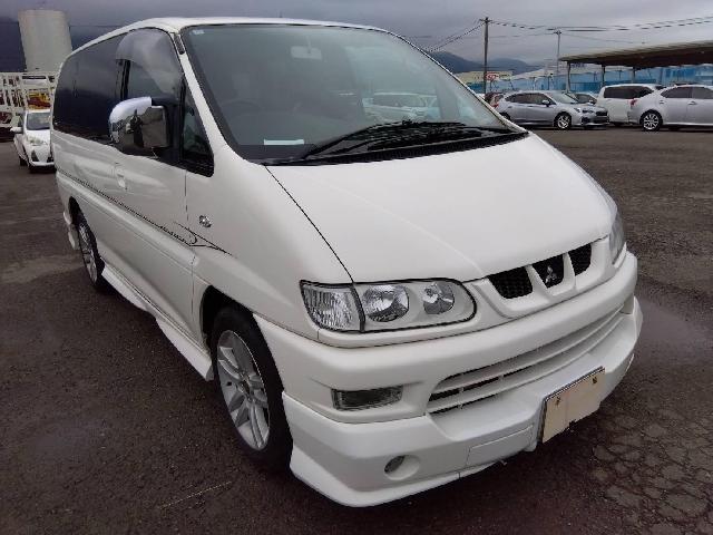 1998 Mitsubishi Delica Space Gear – thumbnail 4