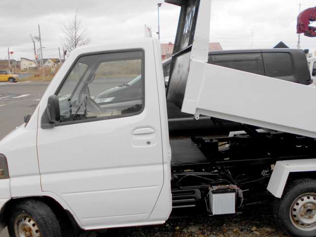 2003 Mitsubishi Minicab Truck – thumbnail 4