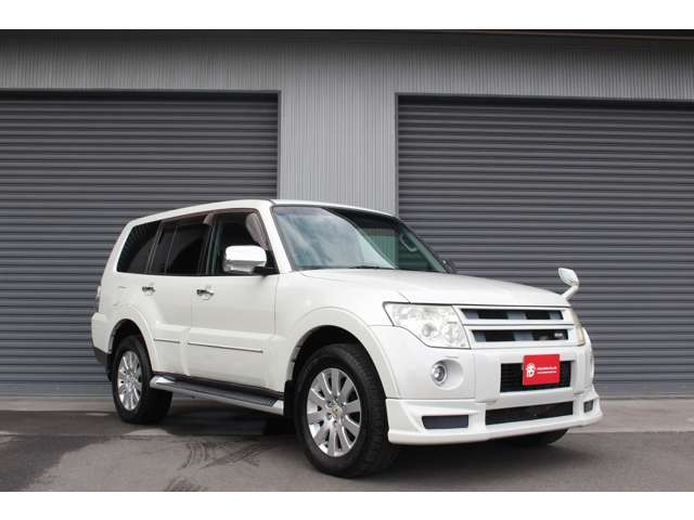2006 Mitsubishi Pajero – thumbnail 2