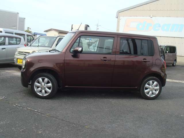 2010 Suzuki Alto Lapin – thumbnail 2