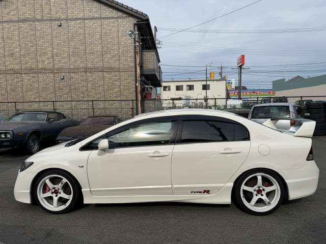 2008 Honda Civic Type R – thumbnail 4