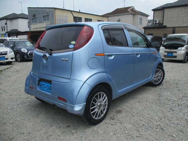 2007 Subaru R2 – thumbnail 2