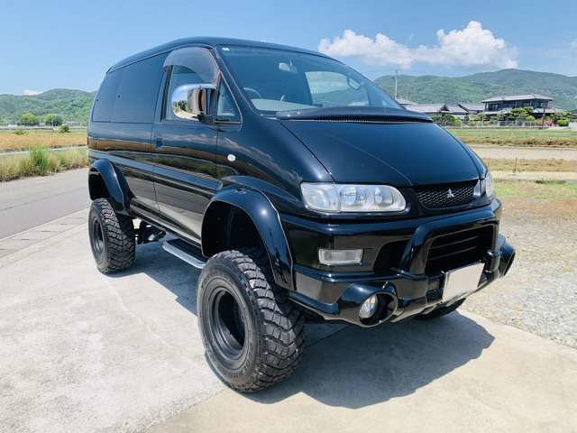 2005 Mitsubishi Delica Space Gear – thumbnail 3