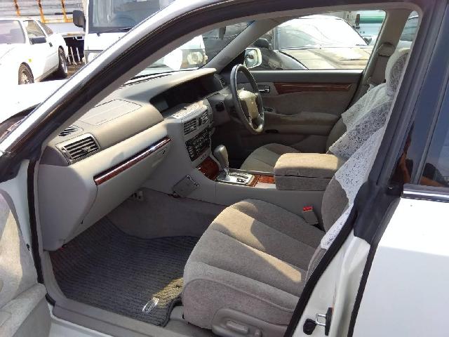 1999 Nissan Cedric – thumbnail 3