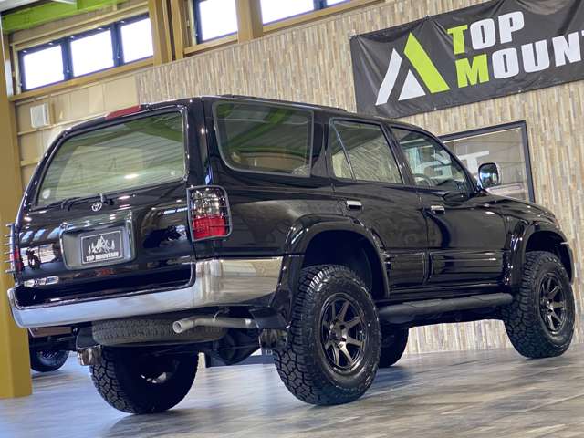 1999 Toyota Hilux Surf – thumbnail 4