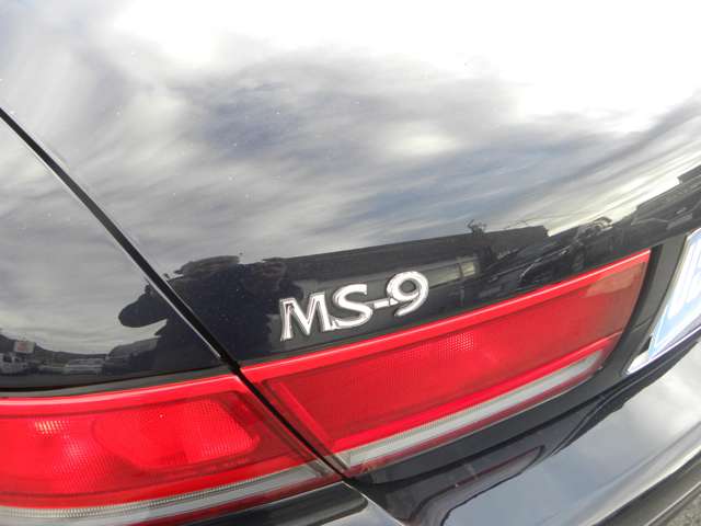 1992 Mazda MS-9 – thumbnail 2